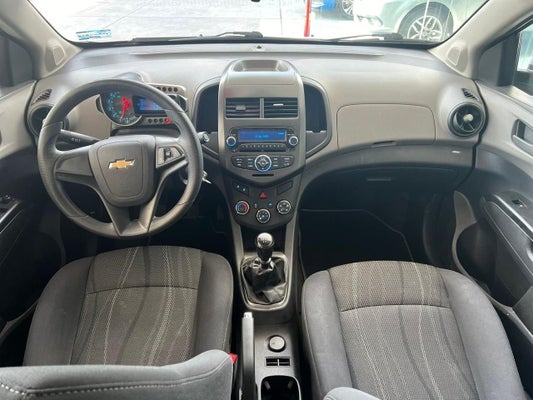 2016 Chevrolet SONIC 4 PTS LS TM5 AAC VE DEL R-15 in Ecatepec, México, México - Nissan Zapata Ecatepec