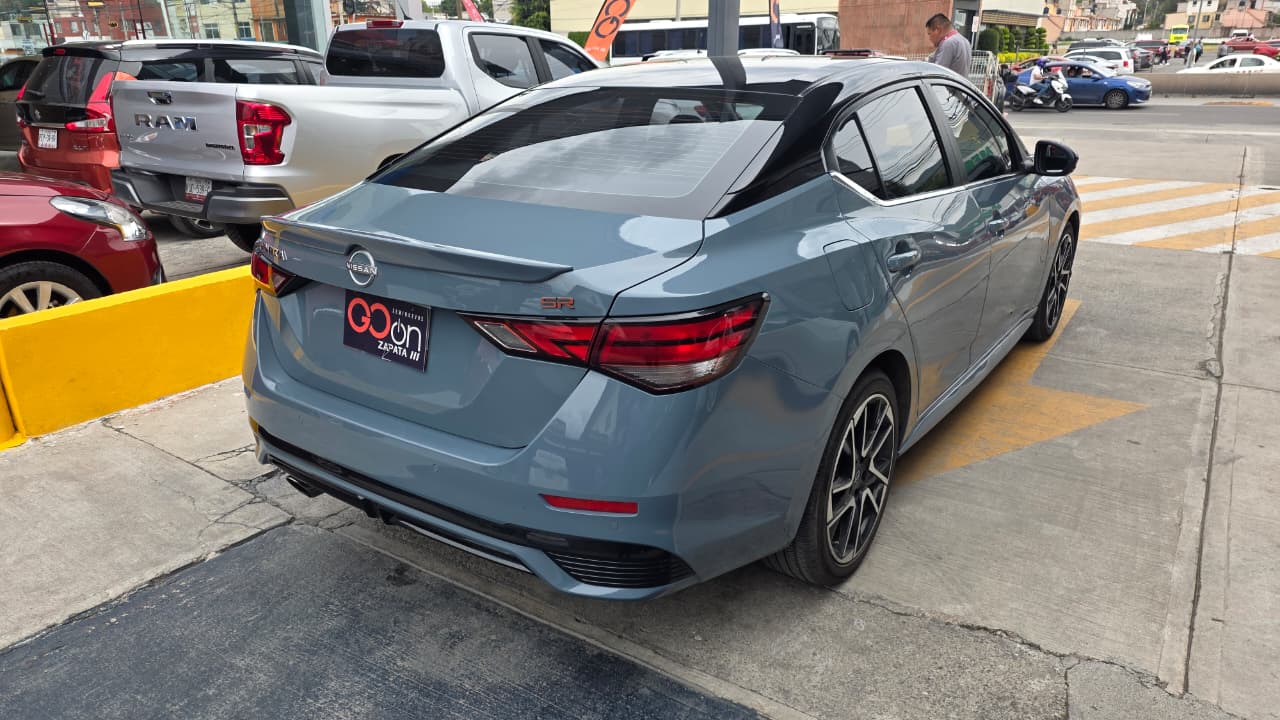 2024 Nissan SENTRA 4P SR PLATINUM BI-TONO L42.0 AUT