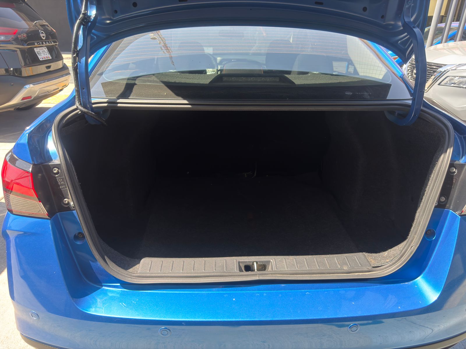 2024 Nissan VERSA 4P SR L41.6 AUT