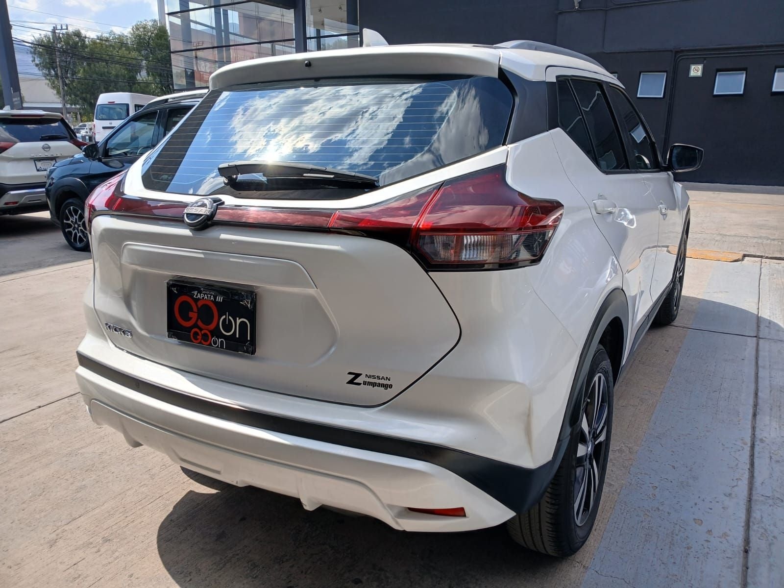 2023 Nissan KICKS 5 PTS ADVANCE 16L TA AAC VE RA-16