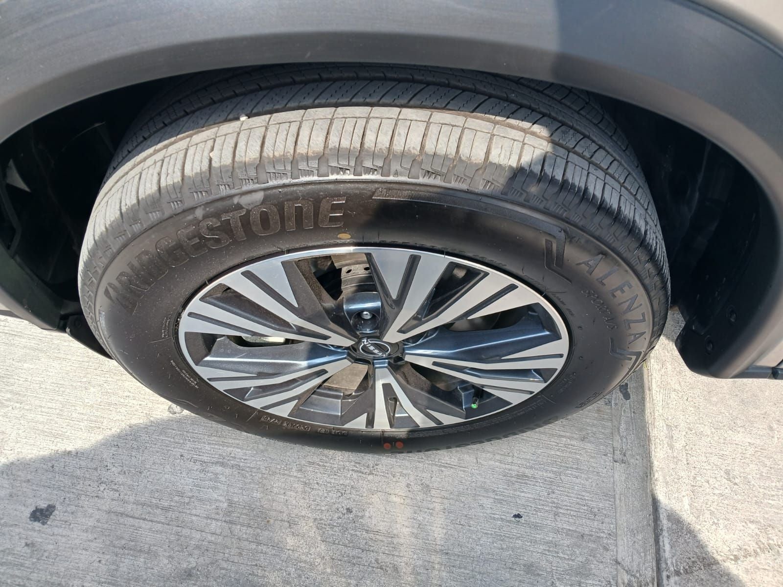 2025 Nissan X-TRAIL 5P EXCLUSIVE 2 ROW L42.5 AUT