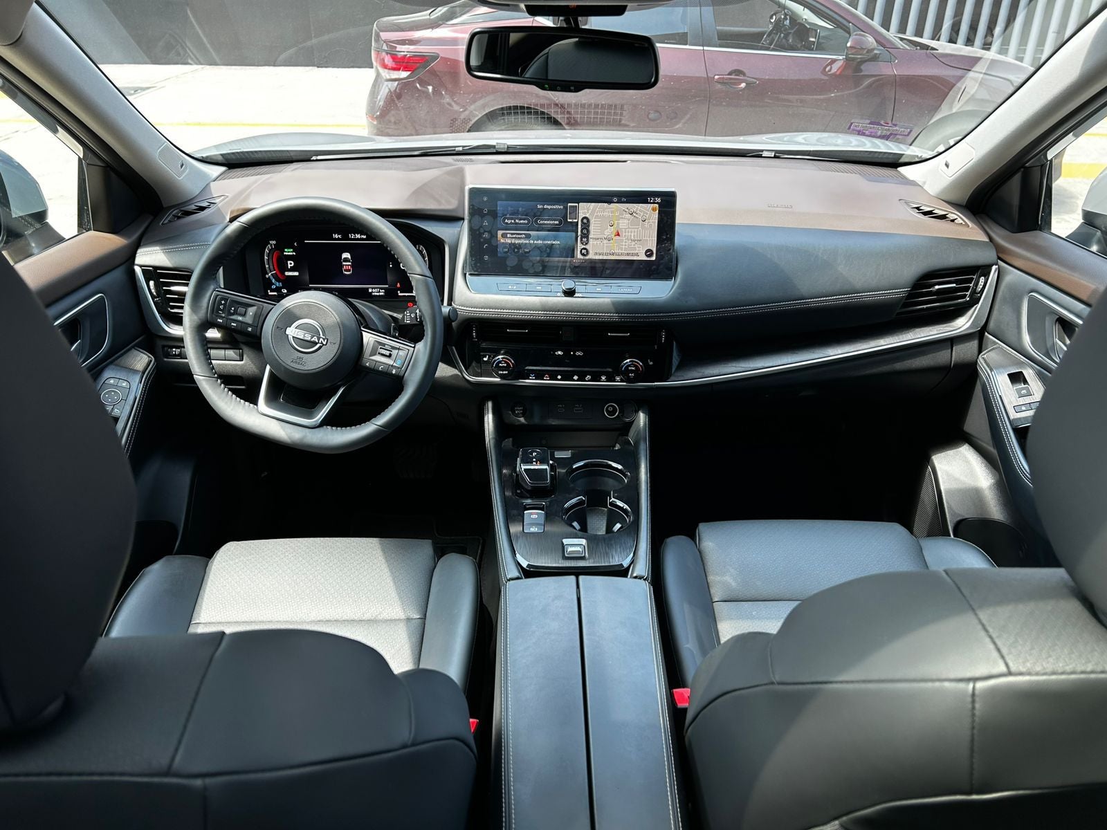 2025 Nissan X-TRAIL 5P PLATINUM E.POWER HEV L31.5 AUT