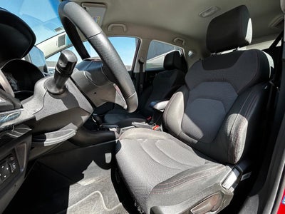 2022 JAC SEI3 5 PTS PRO ACTIVE 16L CVT AAC AUT VE F NIEBLA RA-16