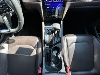 2023 JAC J7 4 PTS LIMITED 15T TA PIEL CAMARA REVERSA TP F LED RA-17