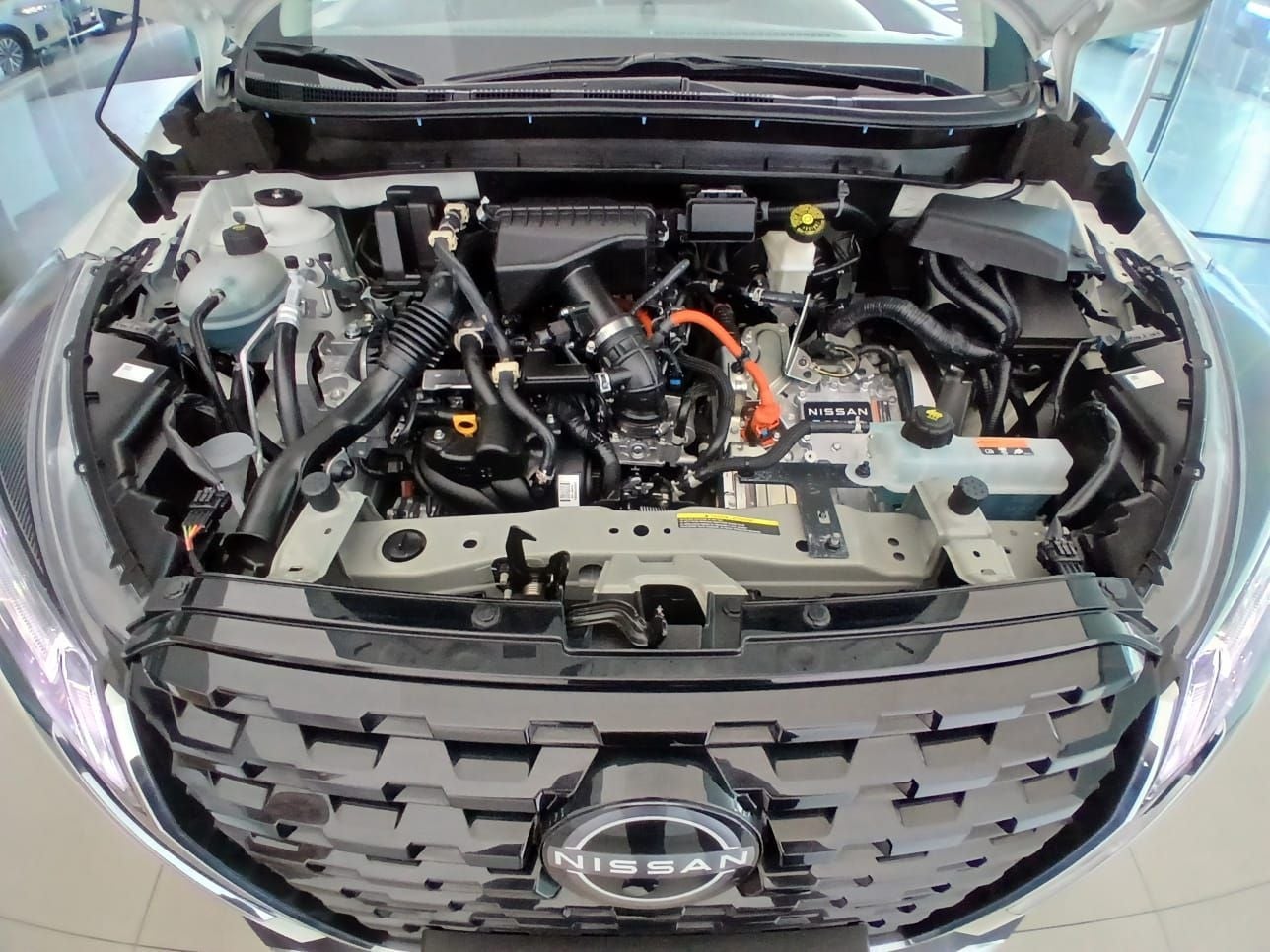 2024 Nissan KICKS 5P PLATINUM E-POWER HEV L31.2 AUT