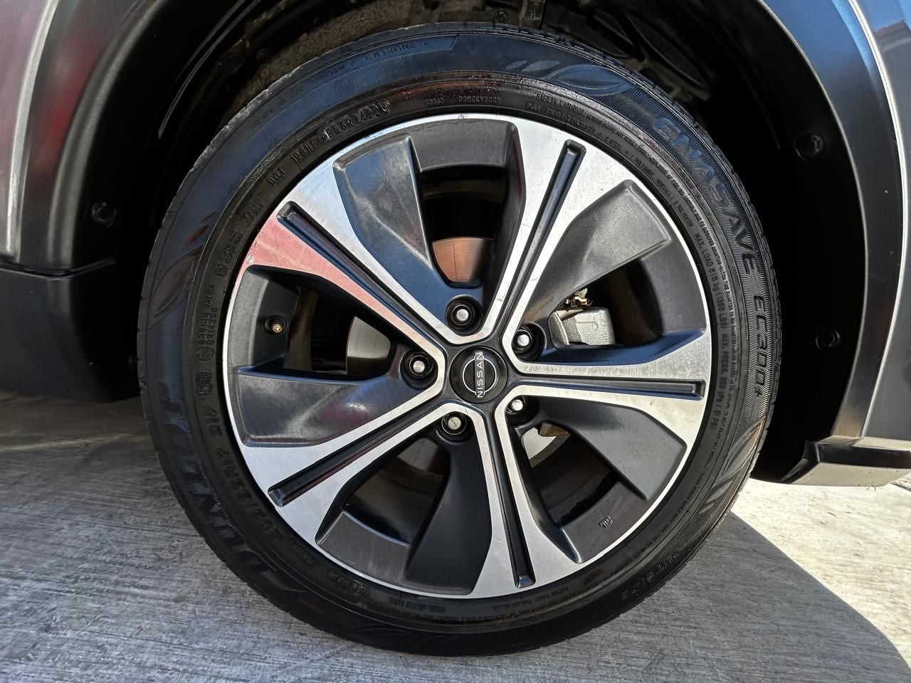 2023 Nissan KICKS 5 PTS E-POWER PLATINUM ELECTA PIEL ADAS RA-17