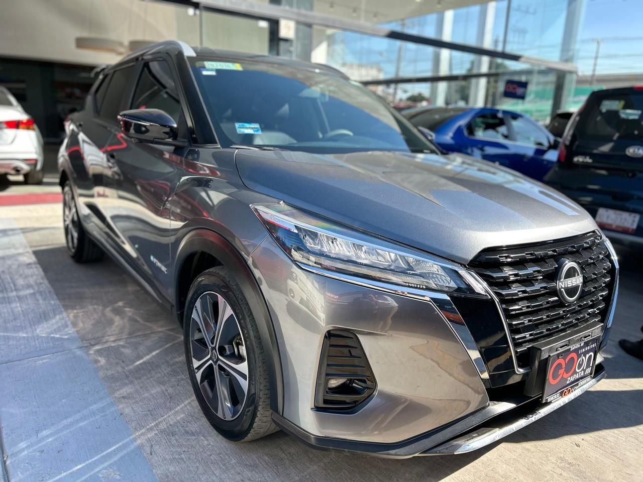 2023 Nissan KICKS 5 PTS E-POWER PLATINUM ELECTA PIEL ADAS RA-17