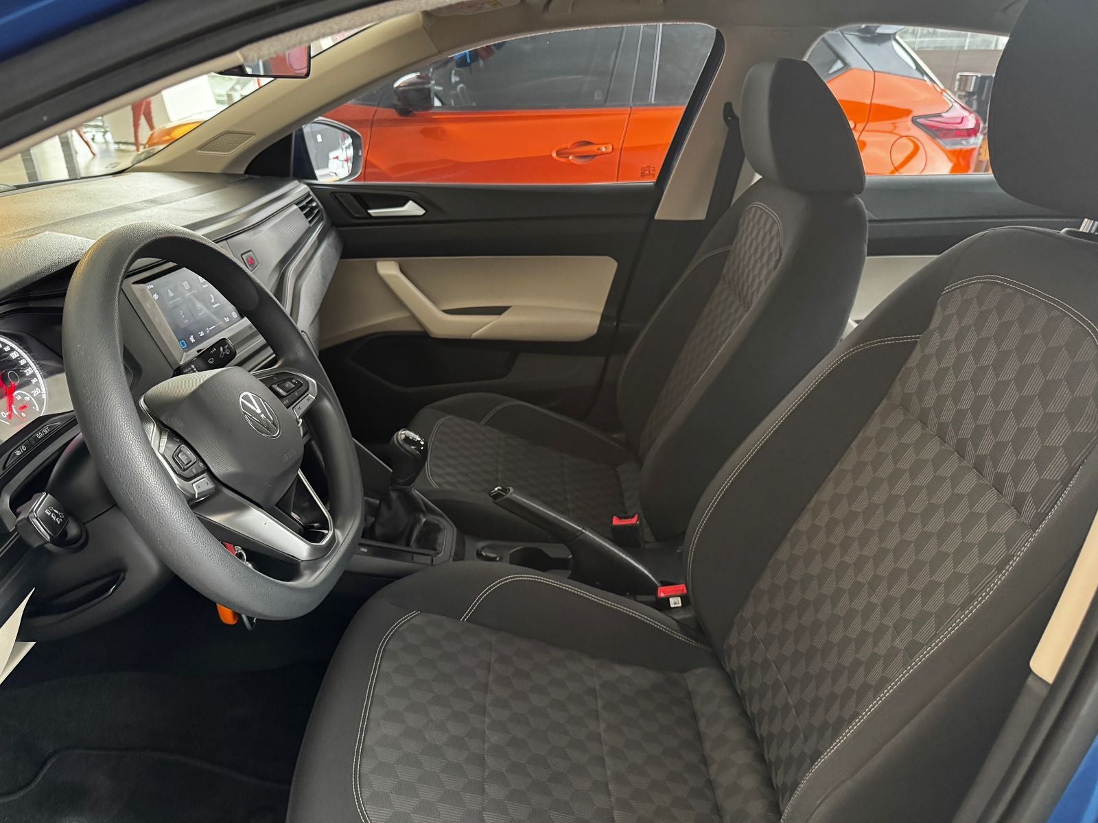 2024 Volkswagen VIRTUS 4P TRENDLINE L41.6 AUT